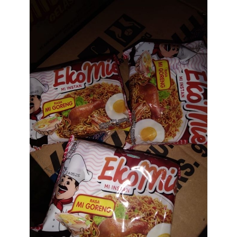 

Mie eko goreng 1 dus isi 40pcs