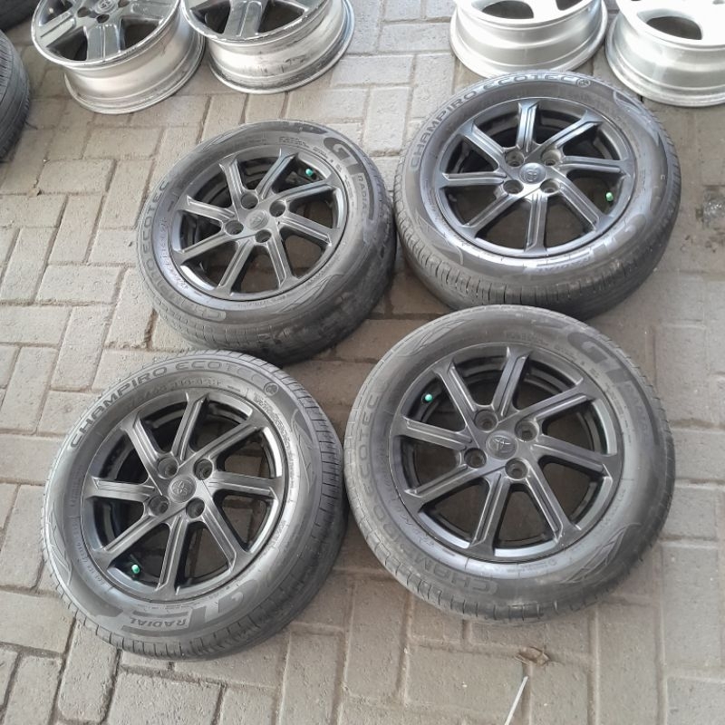 Velg Mobil Agya Ayla Calya Sigra Ring 14 Velg Saja R14