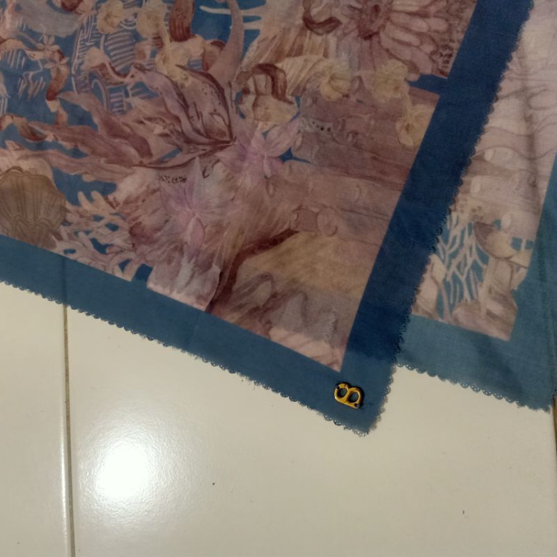 link co tlm 1 buttonscarves