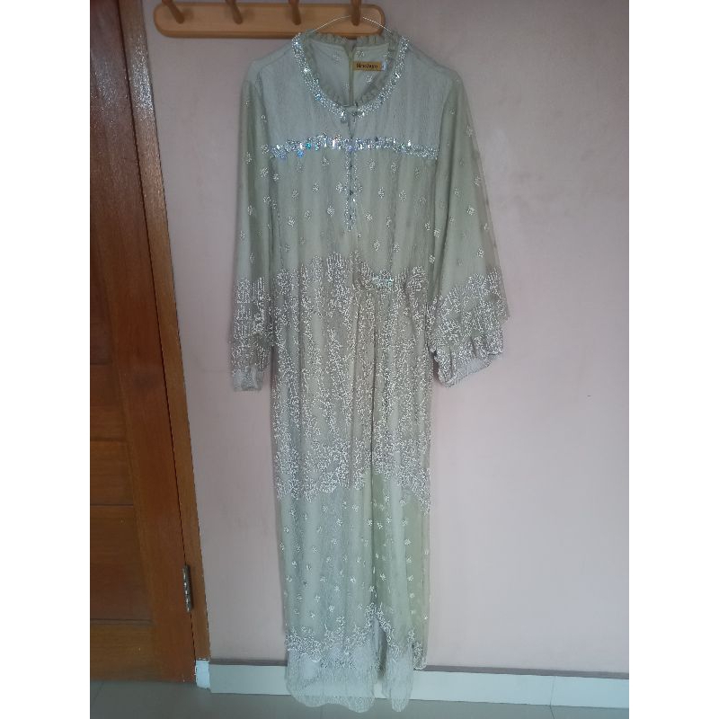 preloved  dress almahyralooks