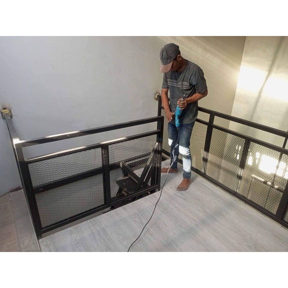 Mezzanine indoor rangka besi / dak besi sidoarjo