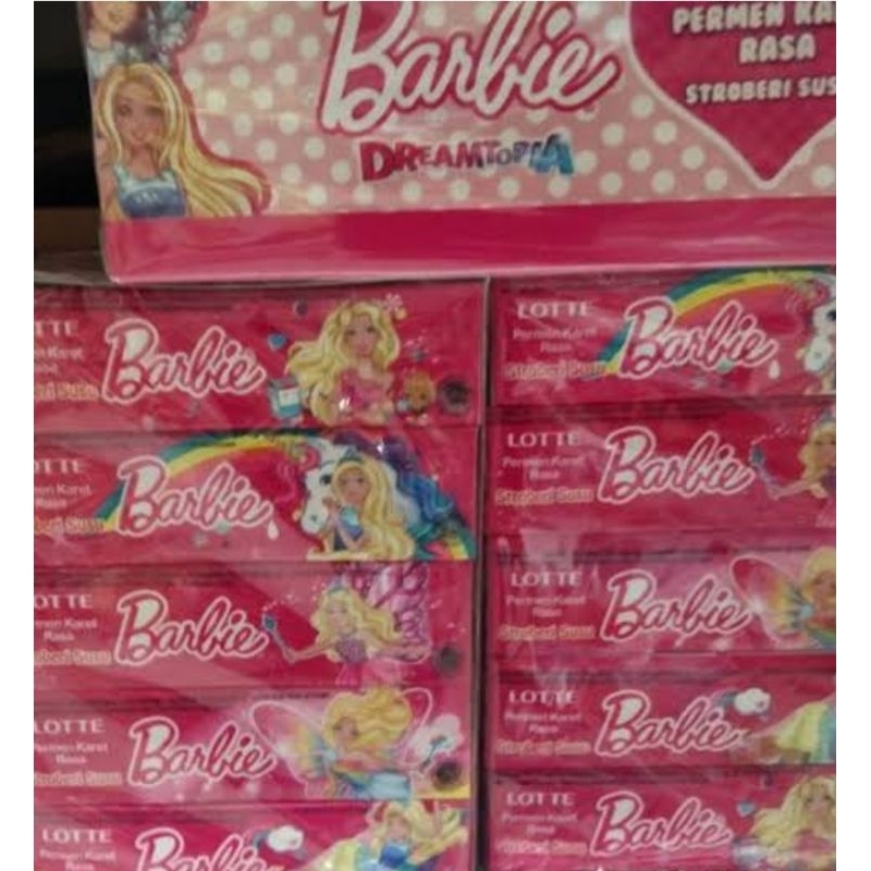 

Lotte Permen Karet Stick rasa Strawberry Susu 15 gram (1pc)