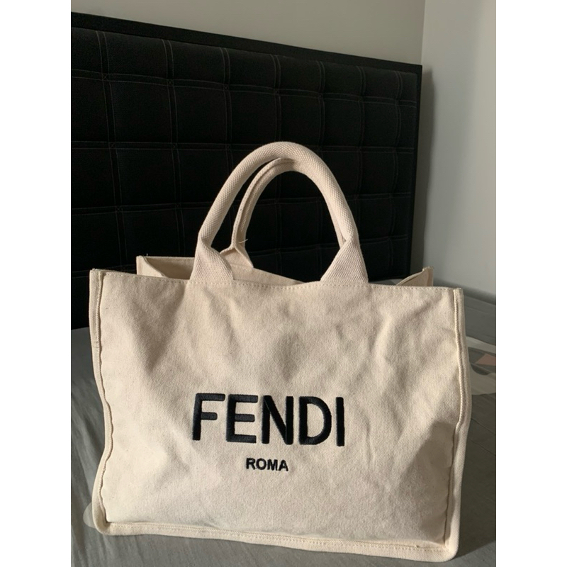 Fendi Roma Authentic Bag - Tote Canvass