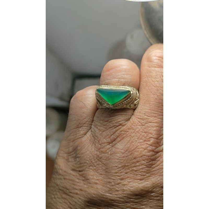 bacan doko gulau hq giwang hijau botol