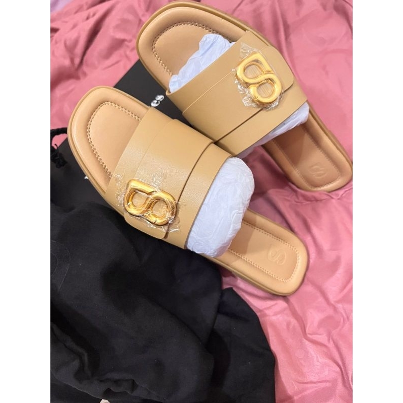 Fika Sandal Buttonscarves