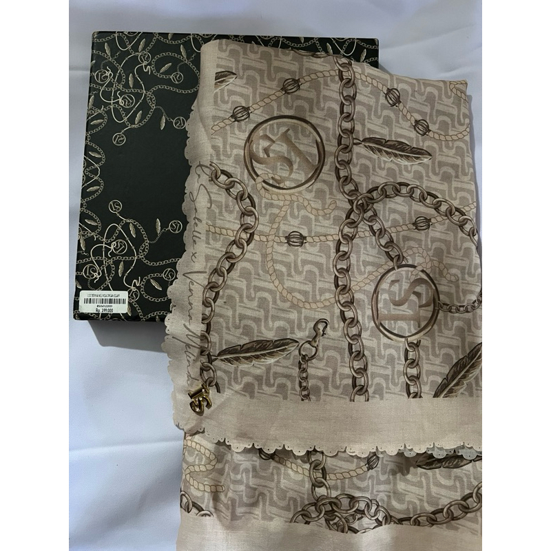 Preloved hijab lasabelle, klamby, heylocal