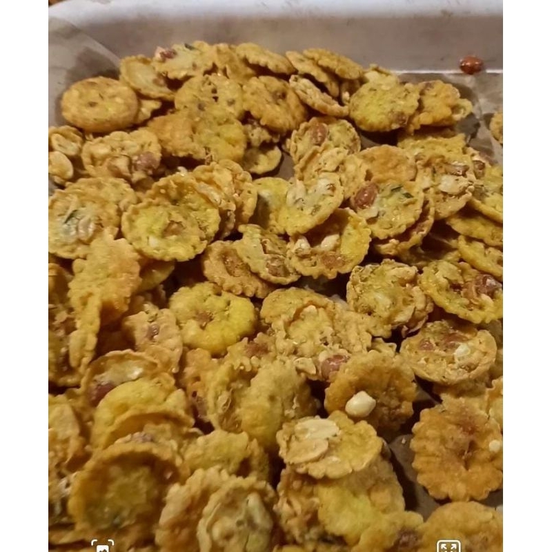 

PEYEK KOIN/PEYEK KACANG/PEYEK KEDELAI/PEYEK KACANG HIJAU/KRIUK/RENYAH/PEYEK 1KG