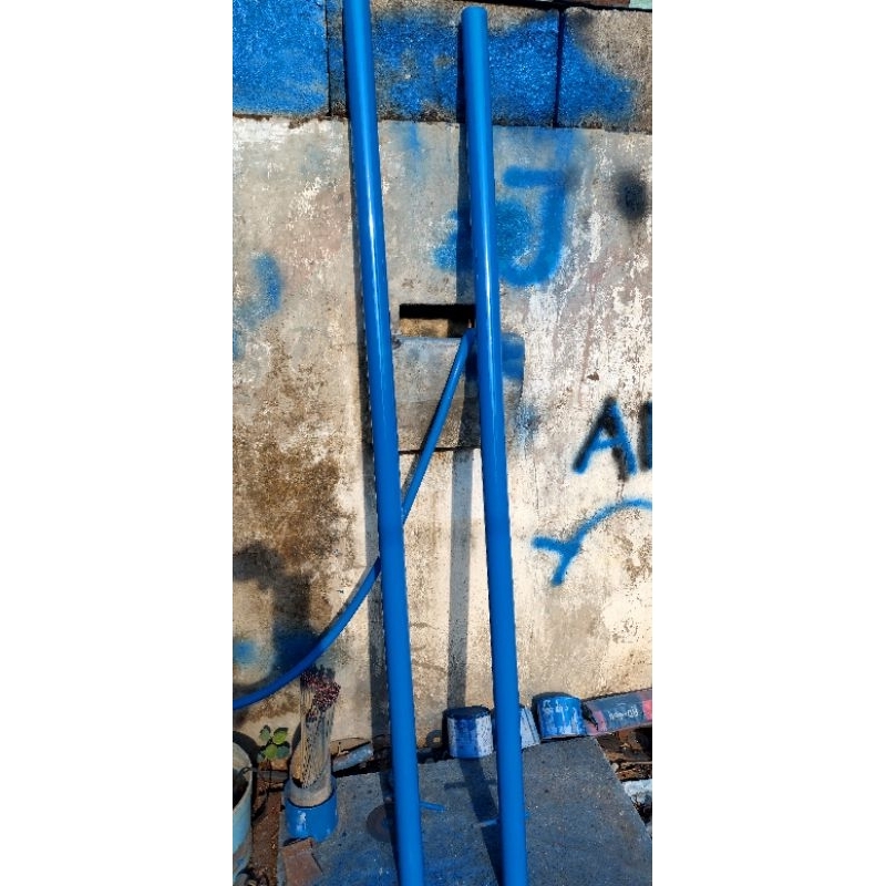tiang besi  jemur kambing