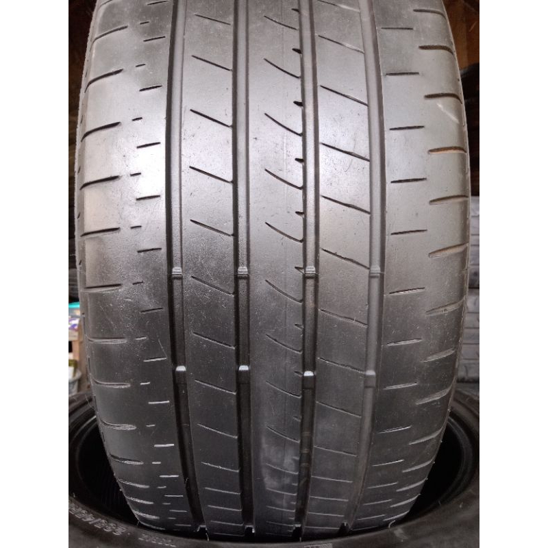 ban R18 235 45 Bridgestone Turanza T005