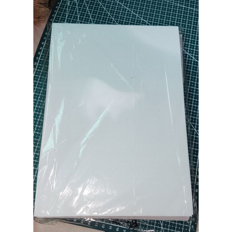 

Kertas ART Carton 230-260GSM