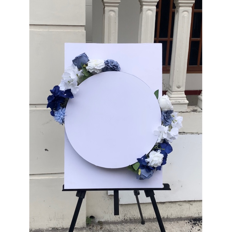 

Flower Box (inner circle)