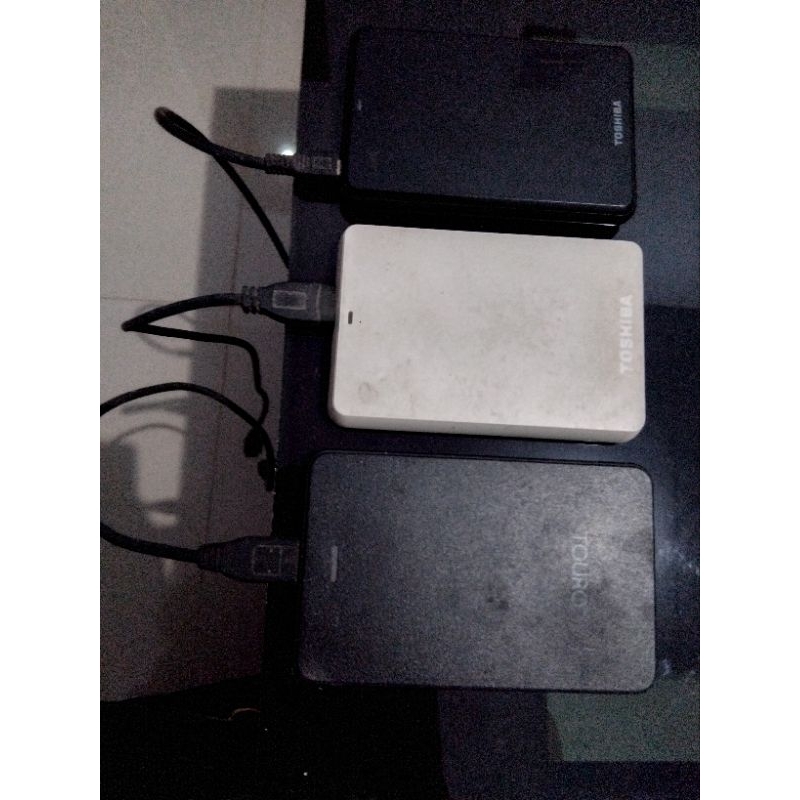 Hard disk bekas 1TB/500Gb merk Toshiba dan Touro