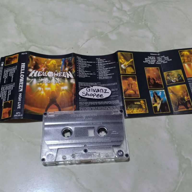 kaset pita HELLOWEEN