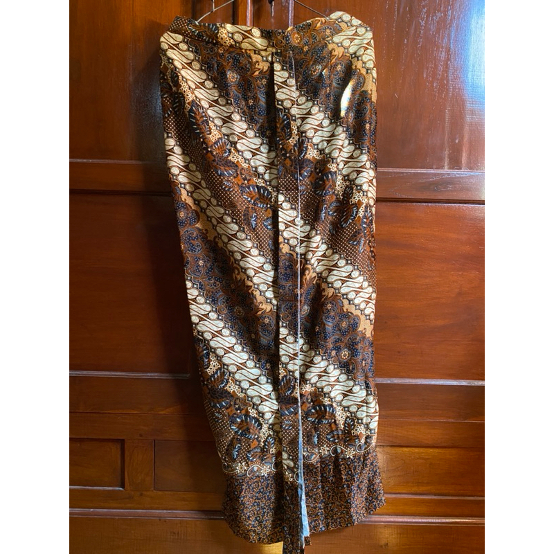 preloved bawahan kebaya batik ( HANYA 1X PAKAI )