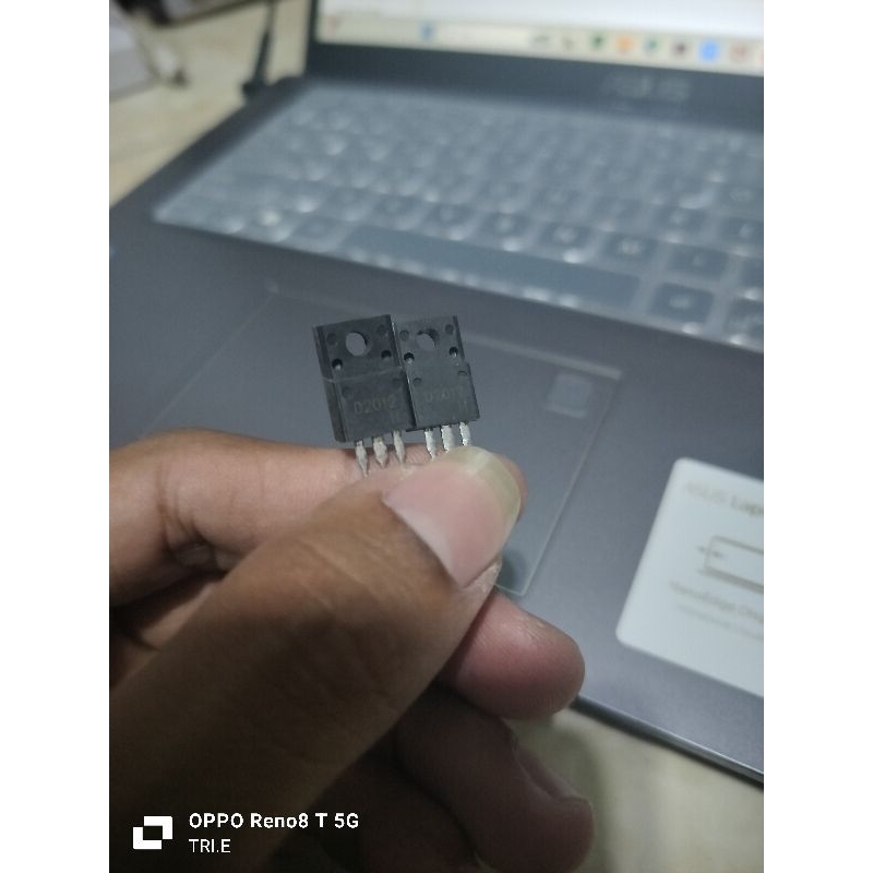 TRANSISTOR D2012. TRANSISTOR D 2012