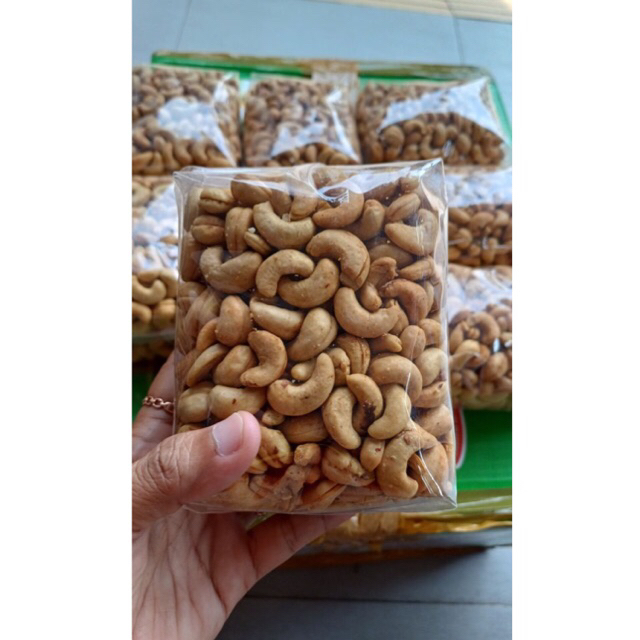 

Kacang Mede 500gr