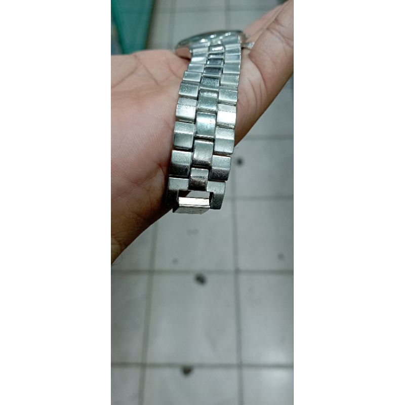 jam tangan pria klasik mg plastiknya vintage jam pria jam elegan pria jam fashion pria