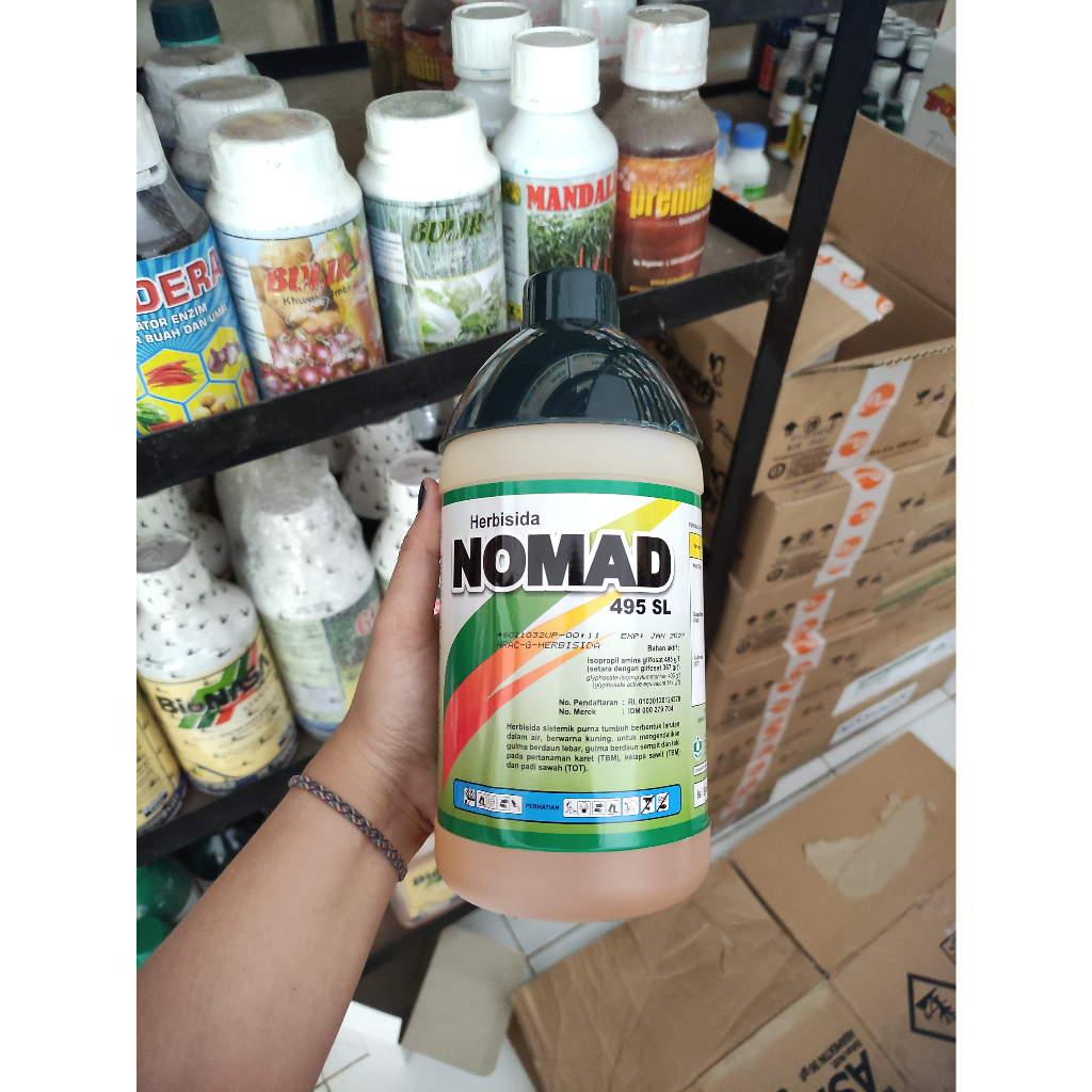 Herbisida Nomad 495sl herbisida Ampuh mati sampai akar nomat 1liter HERBISIDA NOMAD 1LITER