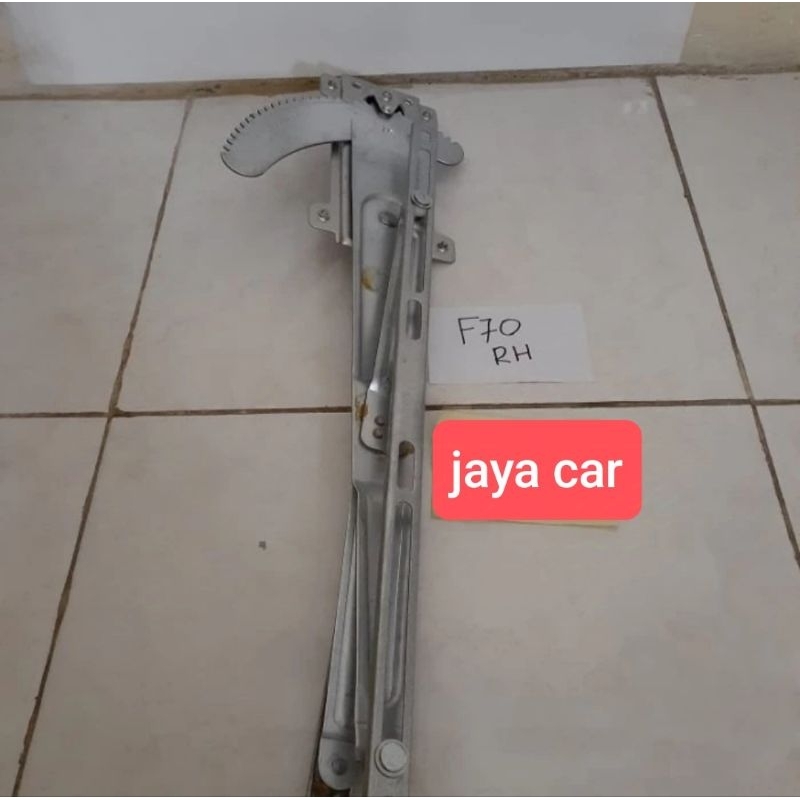 Window regulator kaca kanan Taft Gt, Hiline, Rocky, Feroza