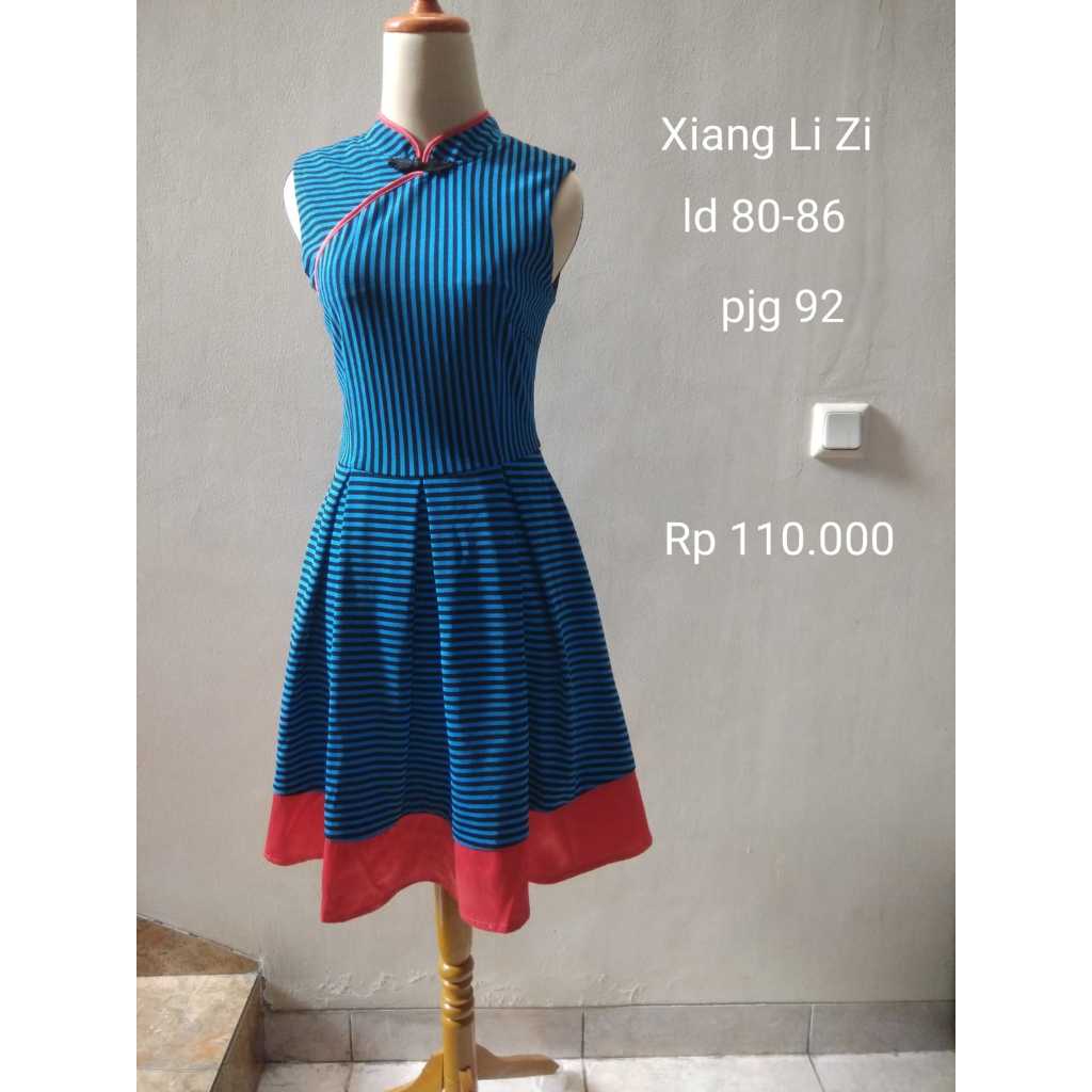 Xiang Li Zi Cheongsam Wanita