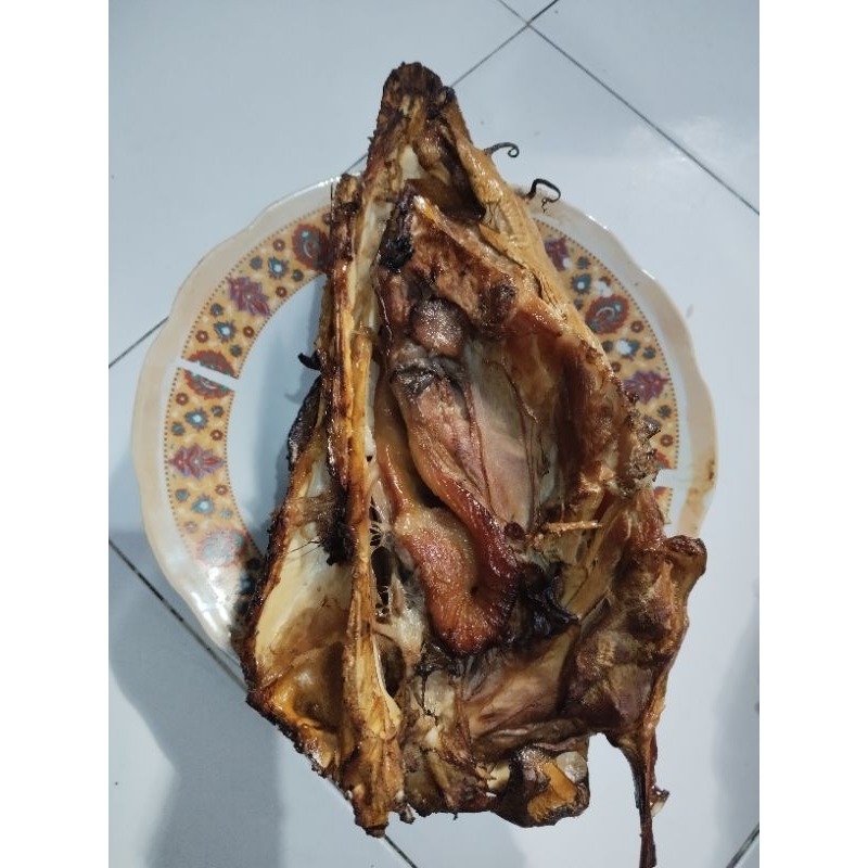 

kepala ikan manyung asap 1tangkep