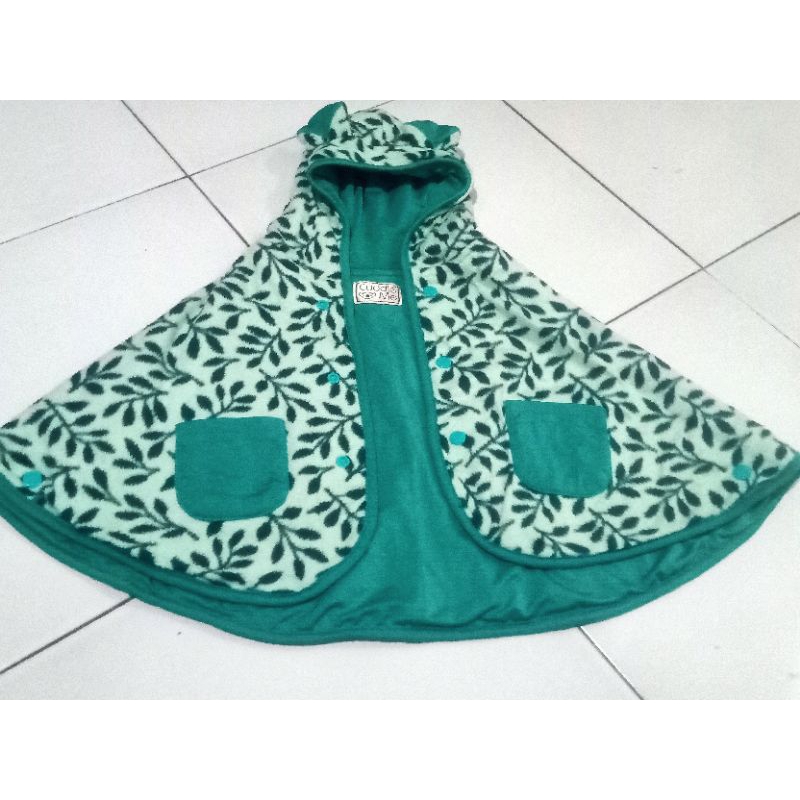 preloved selimut bayi model cape (merk Cuddle me)