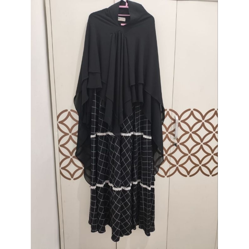 QNANZ Preloved/ gamis dan khimar