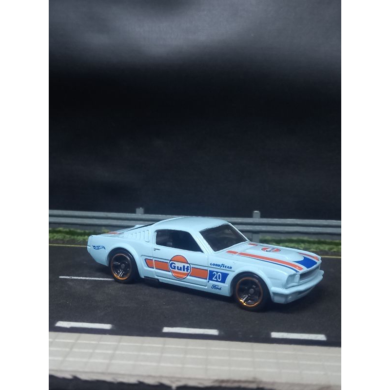 Hotwheels '65 Mustang Fastback Gulf Loose