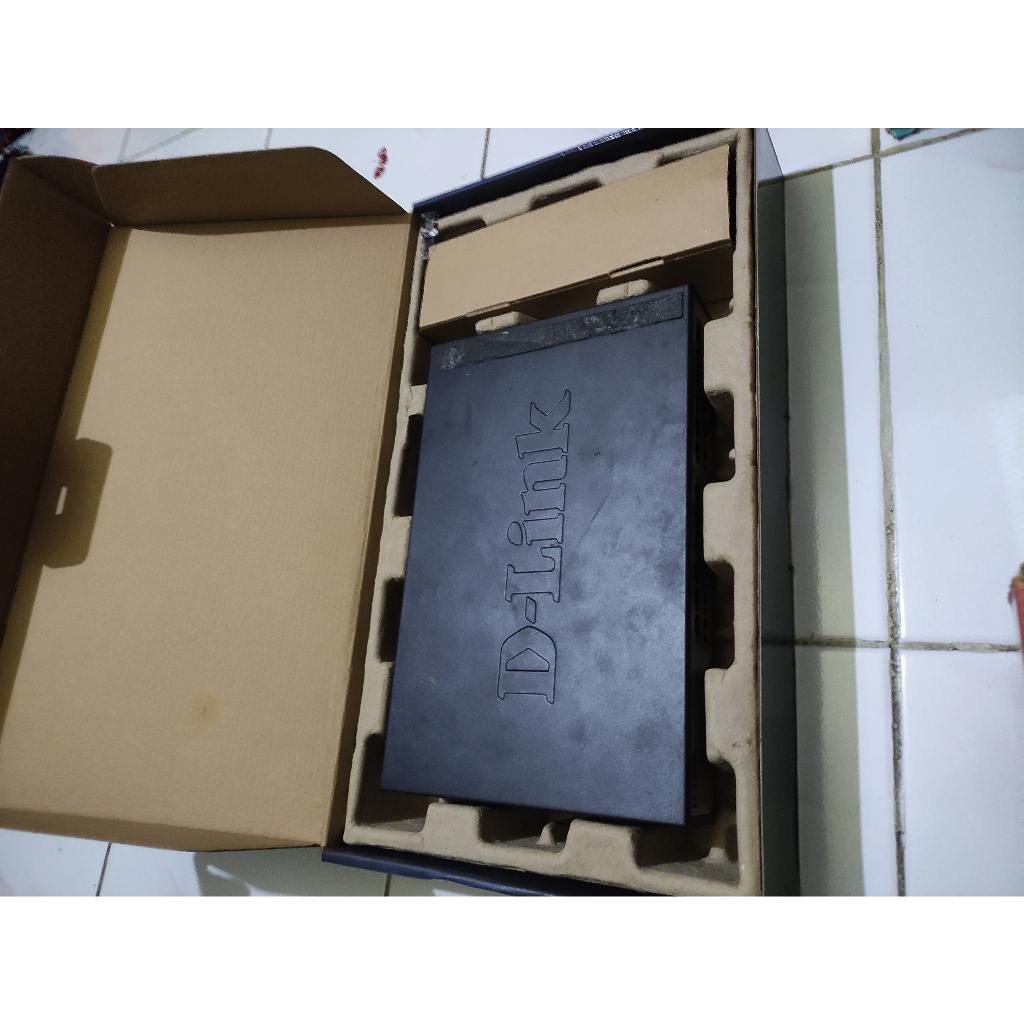 Switch DLINK 24 Port Gigabit