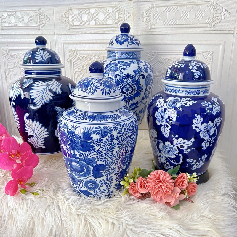 Tochin keramik biru putih/guci keramik biru putih (harga 1an)