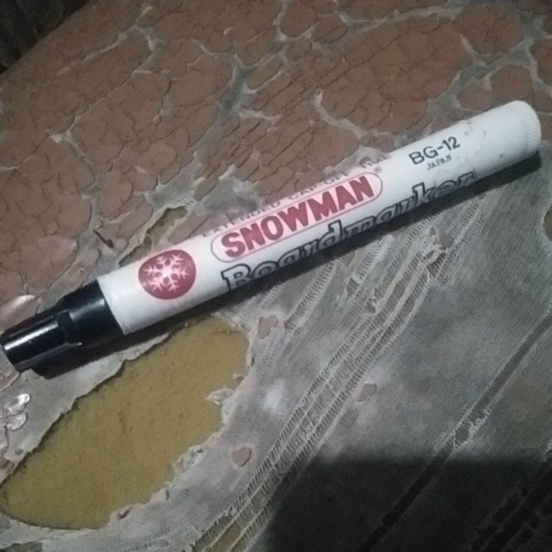 

spidol hitam