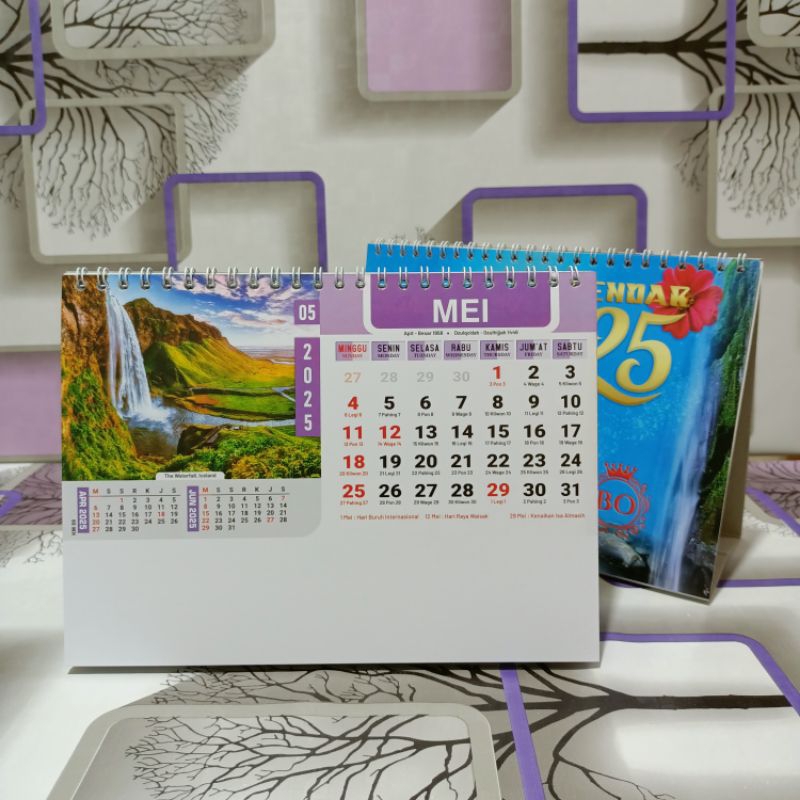 

Kalender meja 2025 pemandangan alam