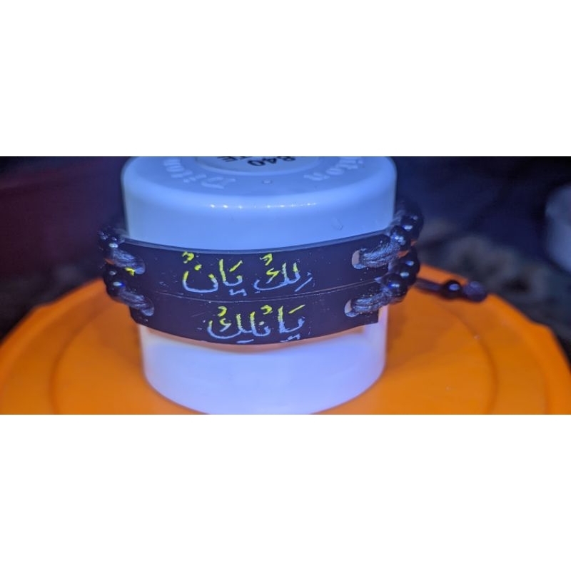 Gelang ukir nama gelang akrilik keren