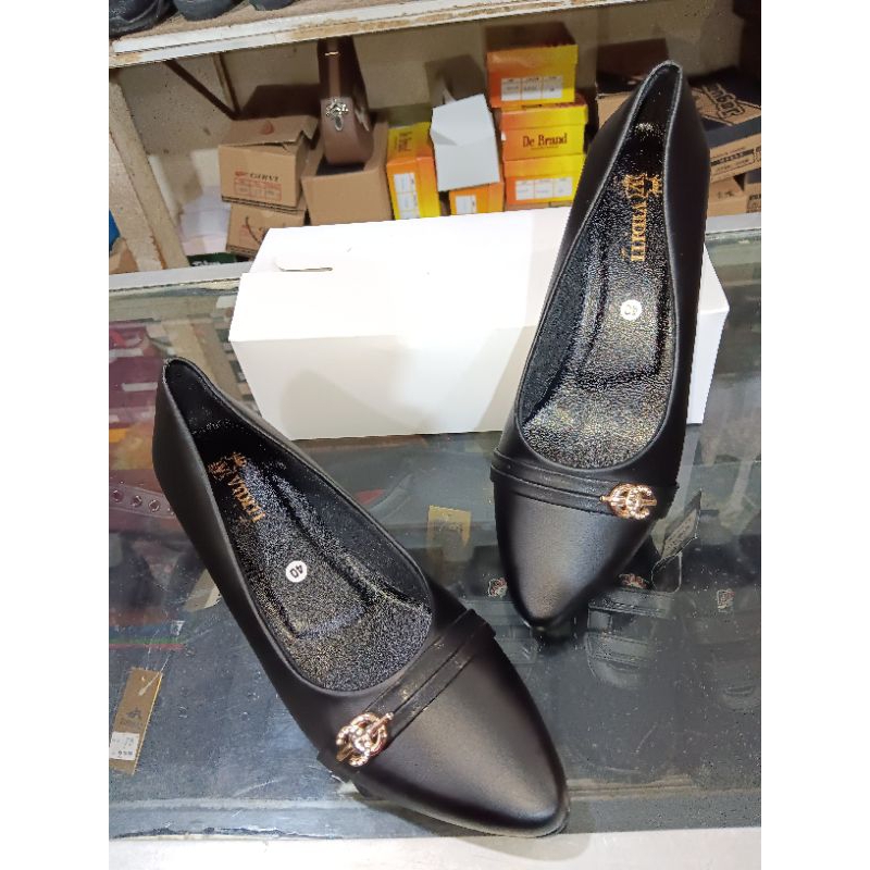 SEPATU PANSUS PANTOFEL HITAM KOMBINASI