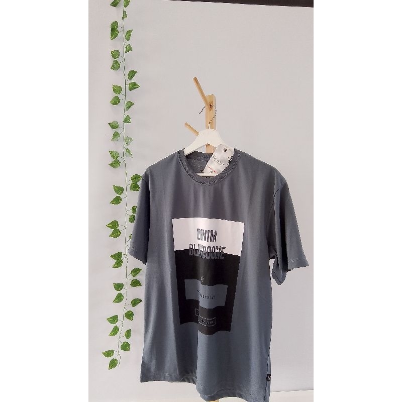 T-SHIRT DENIM BLUE //Kaos Pria Kekinian//