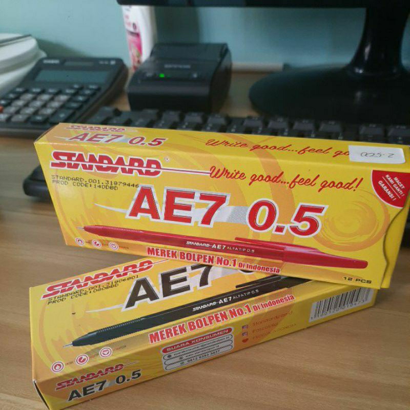 

PULPEN / BALLPOINT STANDARD AE7 ( 12 PCS )