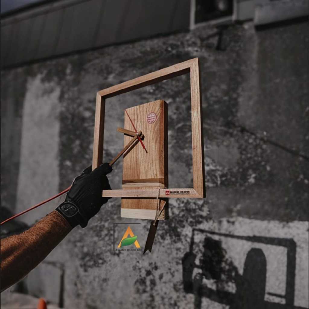 JAM DINDING KAYU MINIMALIS,JAM DINDING KAYU AESTHETIC,JAM DINDING KAYU,JAM DINDING UNIK