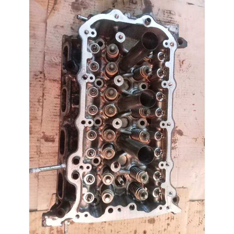 Cylinder head avanza 1.3original copotan