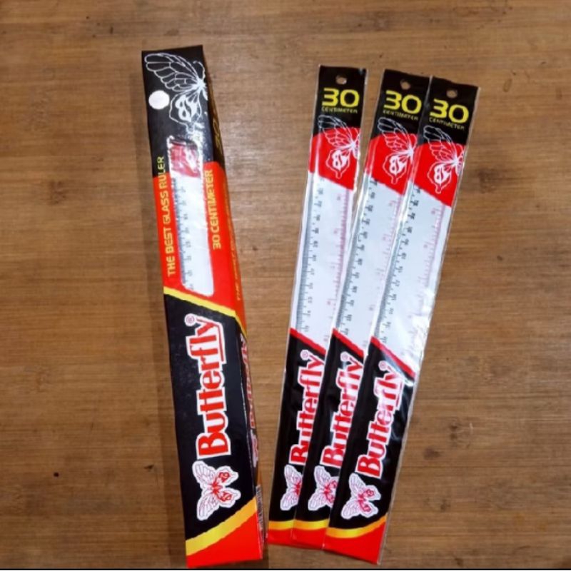 

Penggaris Batterfly 20cm dan 30cm. penggaris pelastik