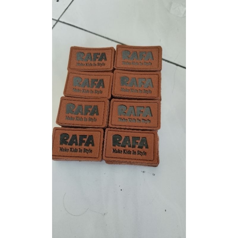 label kulit imitasi / label custom desain / label baju anak / label distro