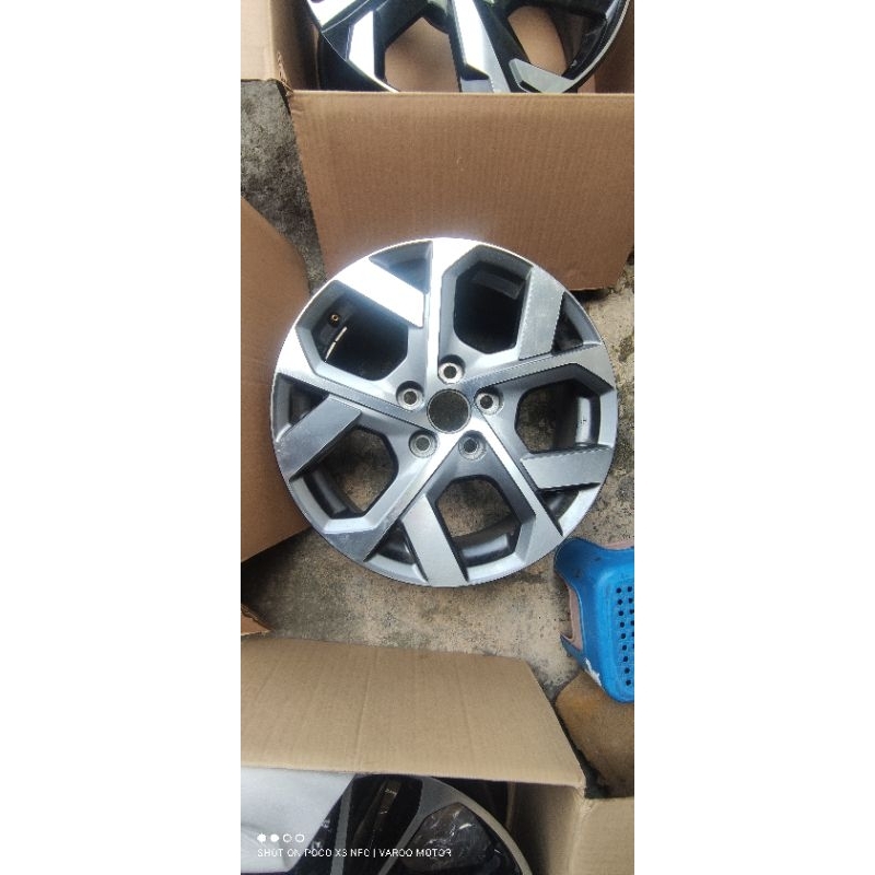 velg oem xpander cross R17 x 114