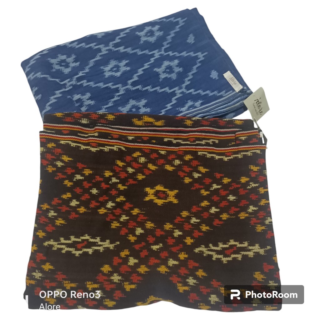 Aneka kain tenun asli dari Sumba barat, NTT - full motif