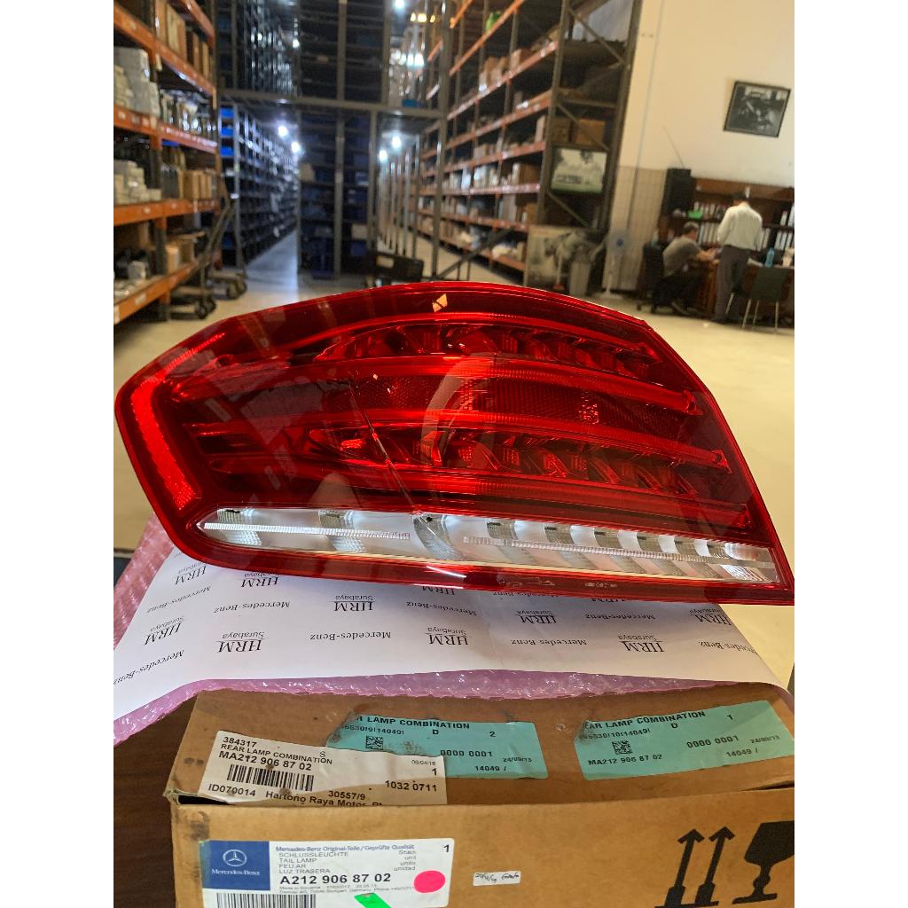 Mercedes Benz Rear Lamp / Stop Lamp A212 906 87 02 W212 Left