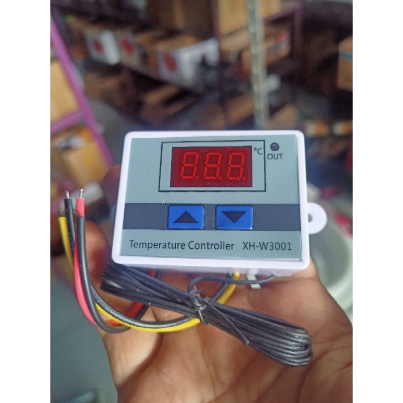 THERMOSTAT PENETAS TELUR XH-W3001 TEMPERATURE CONTROLLER
