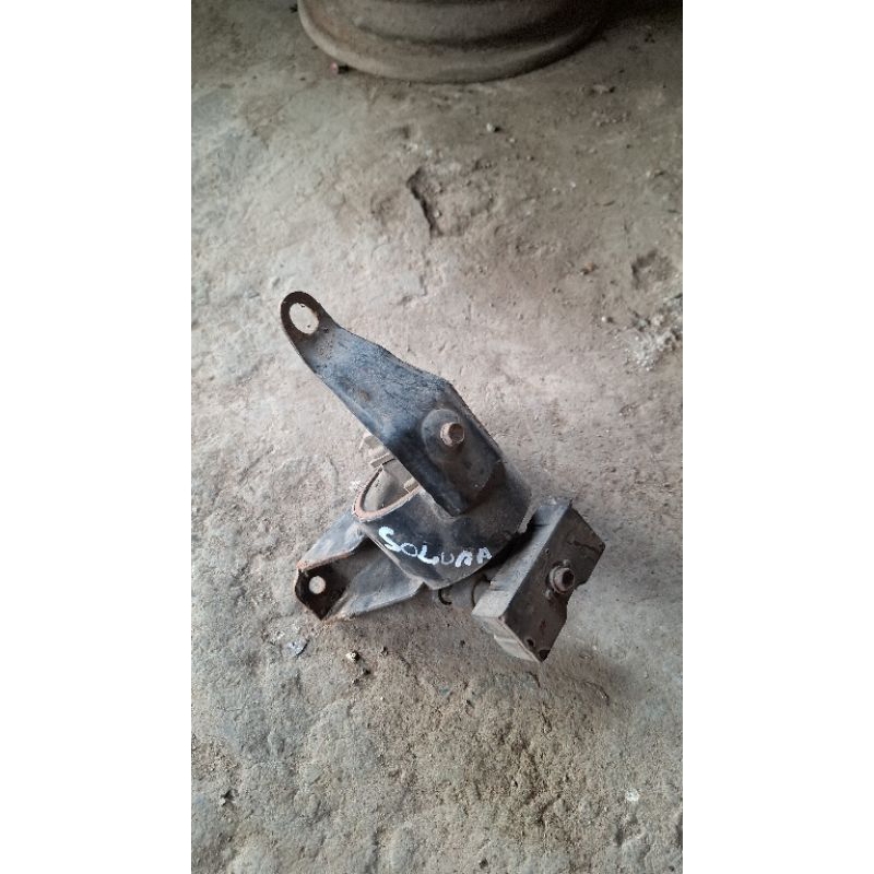 Enggin mounting Soluna
