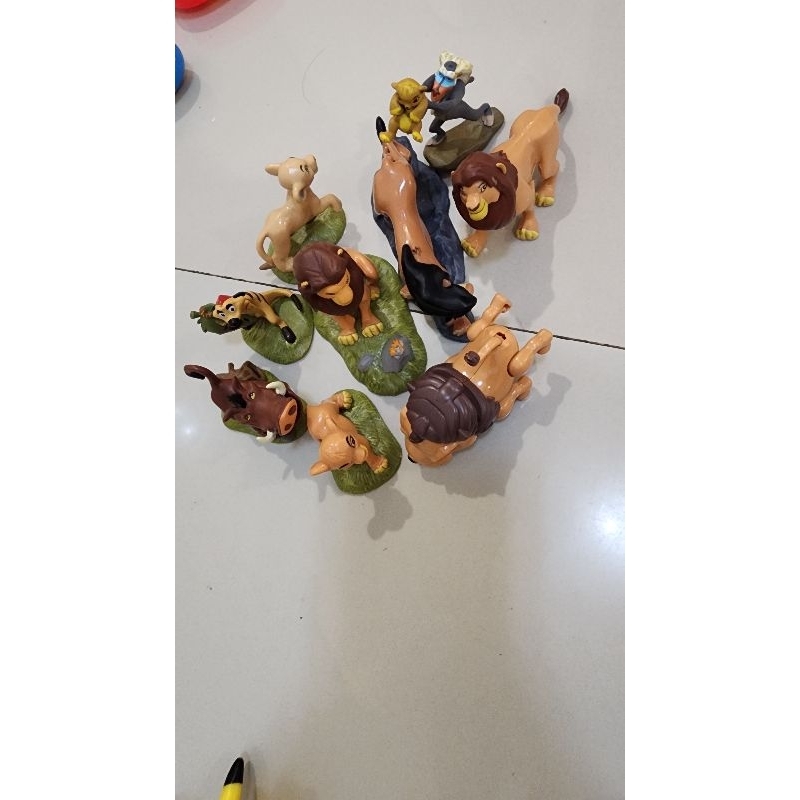 preloved mainan action figure lion king