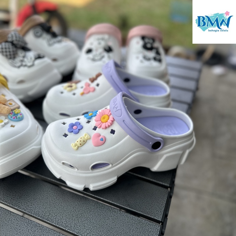 Sepatu Baim 8CM Sandal Pantai Baru Wanita Deodoran Anti Selip Pasangan Merah Muda/Khaki/Ungu/Hitam
