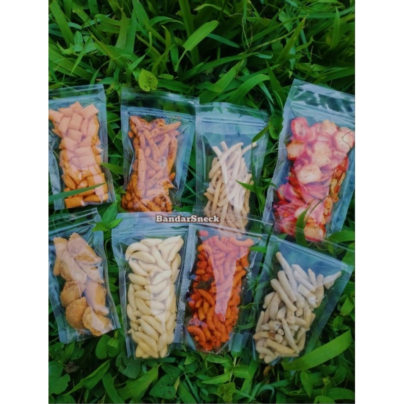 

Paket bundling 2 varian serba 5 ribu snack manis, pedas, asin, gurih, renyah mantap.