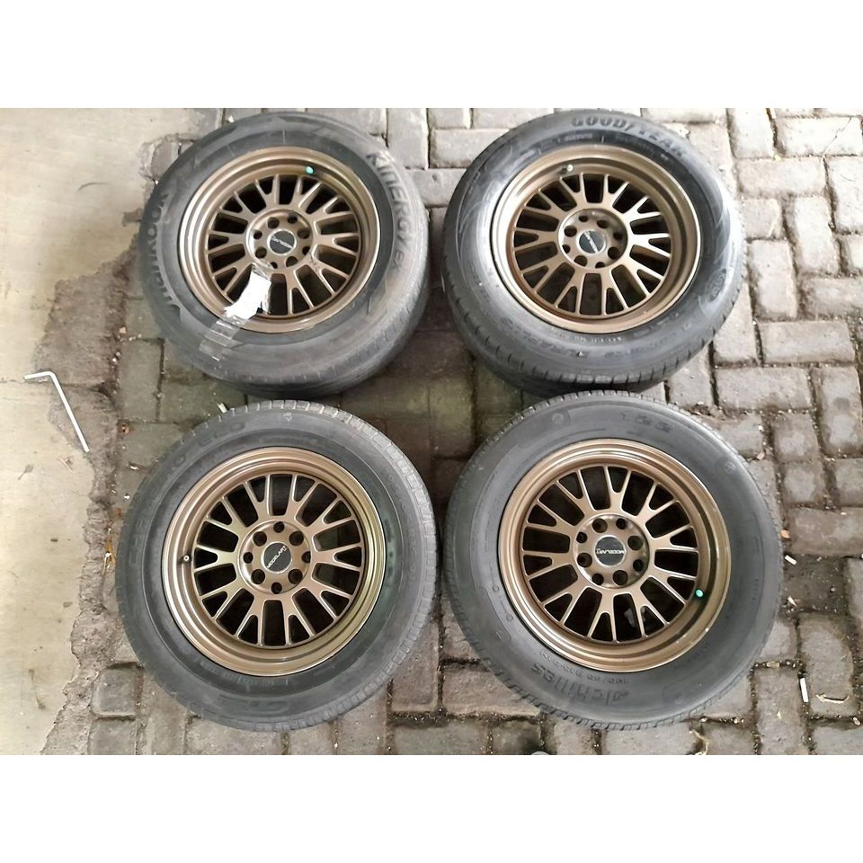 Velg Mobil Bekas Ring 15 Lubang Baut 4 MODELART R15X8,5 4X100-114,3 ET45 BAN 195 65 R15