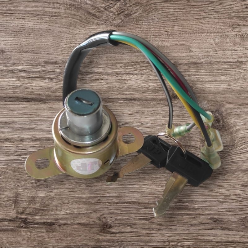 Kunci kontak Suzuki A100